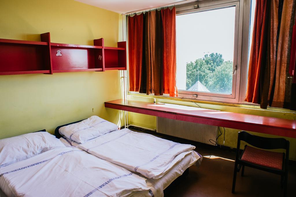 City Hostel Pest 35. Budapest Exterior foto